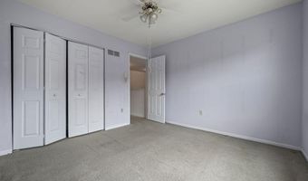 36 E MOYER Dr, Bear, DE 19701