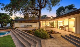 738 Hampton Rd, Arcadia, CA 91006
