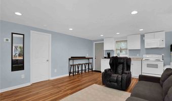 113 Chisholm St, Aberdeen, NC 28315