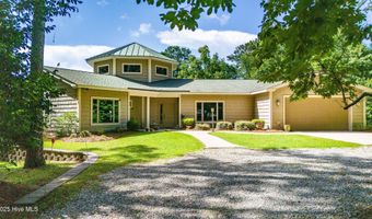 130 Willowbrook Dr, Arapahoe, NC 28510