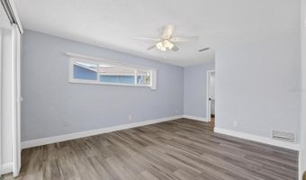 6305 COTTONWOOD Ln, Apollo Beach, FL 33572