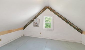 570 Maplewood Rd, Parsonsfield, ME 04047