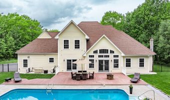 67 Joans Hill Rd, Bangor, ME 04401