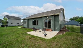 1604 St Andrews Dr, Altoona, WI 54720