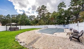 322 Veterans Blvd, Bayville, NJ 08721