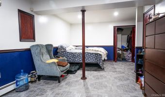 65 Williams Ave, Amityville, NY 11701
