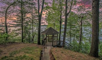 4085 Wildwood Dr, Allegan, MI 49010