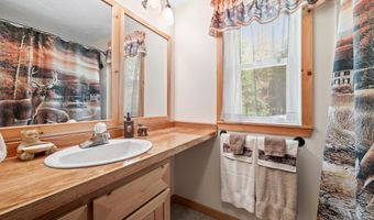 67 Mount Gardner Rd, Bath, NH 03740