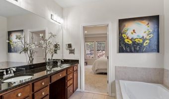 35 Greenside Ln 35, Acton, MA 01720
