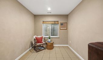 1102 AUGUST Dr, Annapolis, MD 21403