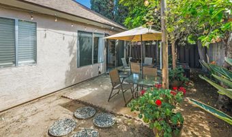245 FESTIVAL Dr, Oceanside, CA 92057