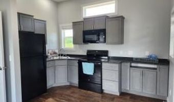 112 Cottage Brook Cir, Anderson, MO 64831