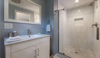 165 Kent Dr, East Greenwich, RI 02818
