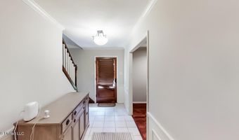 136 Westlake Dr, Brandon, MS 39047