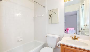 9304 WILDOAK Dr, Bethesda, MD 20814