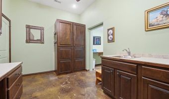601 Stone Lake Cir, Augusta, KS 67010