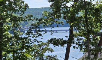 178 Kingfisher Ct 29, Badin Lake, NC 28127