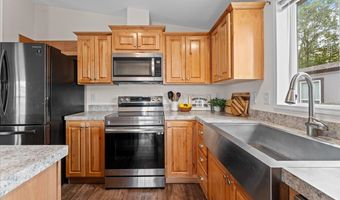 300 SW 7TH Ave 108, Battle Ground, WA 98604