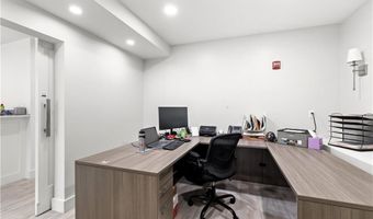 5670 Post Rd, East Greenwich, RI 02818