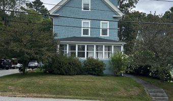 18 Oak Hill Ave, Littleton, NH 03561