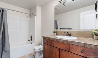 10130 W Brownstone Dr, Boise, ID 83709