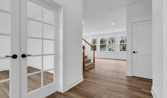 1 Southern Blvd, Bayville, NJ 08721