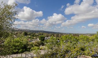 7655 E Silver Dollar Ln, Anaheim, CA 92808