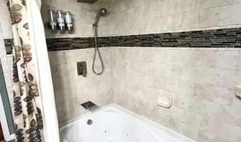 340 N Annapolis Ave, Atlantic City, NJ 08401