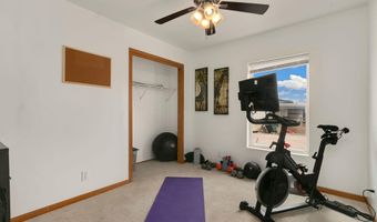 1077 GOLDEN RANGE, Burns, WY 82053