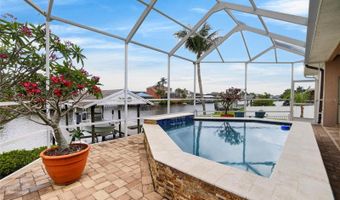 806 EAGLE Ln, Apollo Beach, FL 33572