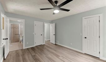 2440 Red Fox Run NW, Acworth, GA 30101
