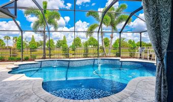 6951 CRESTPOINT Dr, Apollo Beach, FL 33572
