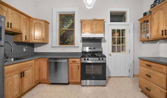 282 Lark St, Albany, NY 12210