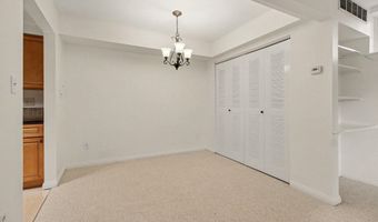 541 Long Shore Dr, Ann Arbor, MI 48105