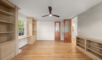 5104 SCARSDALE Rd, Bethesda, MD 20816