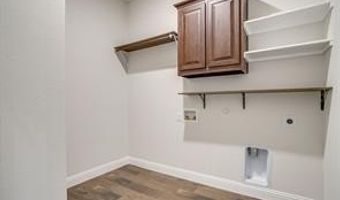 225 Palmerston Dr, Aledo, TX 76008