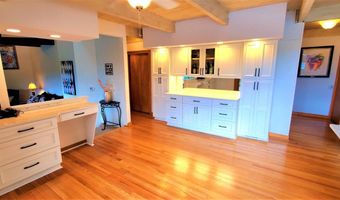 14 Vermillion Dr, Avon, CT 06001