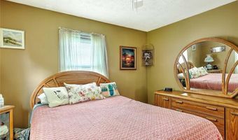 141 Cornell St, Cranston, RI 02920