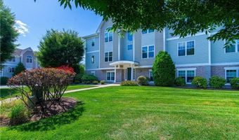 200 Roger Williams Ave 203, East Providence, RI 02916