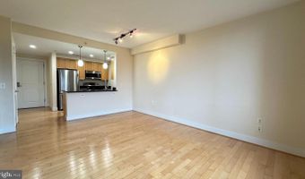 2001 15TH St N #320, Arlington, VA 22201