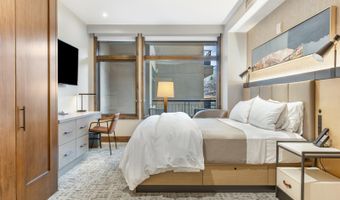 126 Riverfront Ln 321, Avon, CO 81620