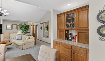 8634 NE 27th Ave, Altoona, IA 50009