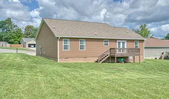 320 Valley Pointe Dr, Baxter, TN 38544