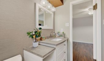 11916 Morrow Ave NE, Albuquerque, NM 87112