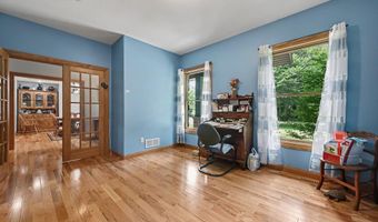 1653 Fairview Dr, Allegan, MI 49010