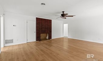 402 E Poplar St, Atmore, AL 36502