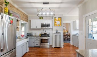 703 13th St, Auburn, NE 68305