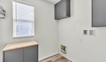 124 Country River Ave, Henderson, NV 89011