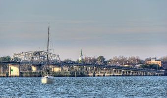 Washington Drive, Beaufort, SC 29902