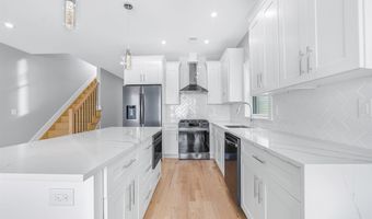 88 W 20TH St 2, Bayonne, NJ 07002